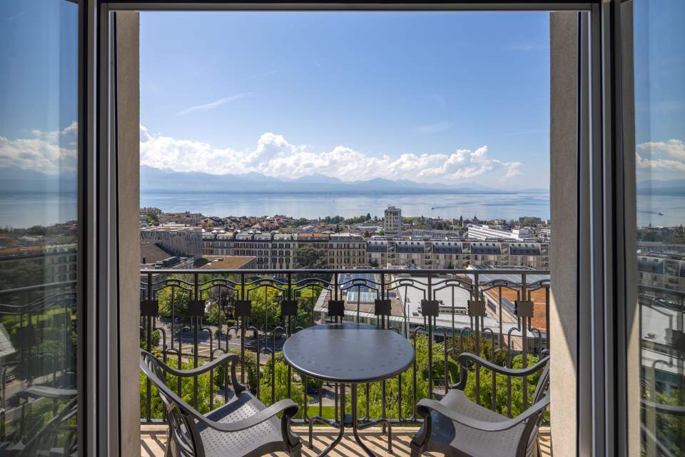 Accueil de l'Hôtel de la Paix Hôtel 4 étoiles à Lausanne en Suisse